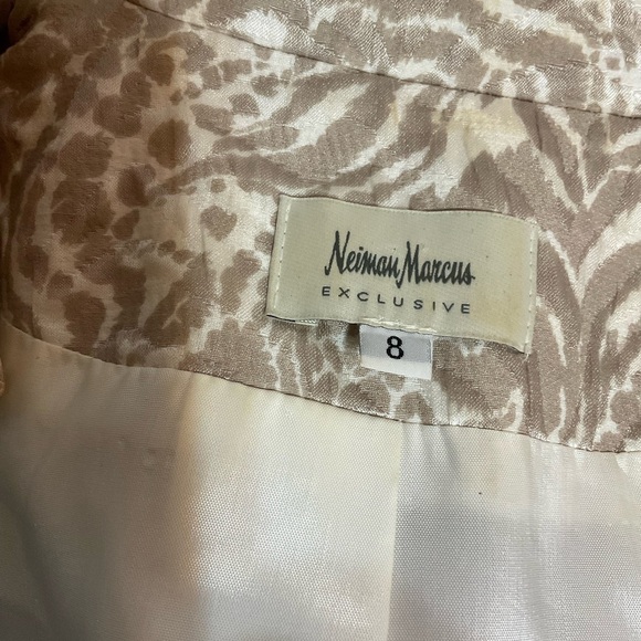 Neiman Marcus Exclusive Silk/Cotton Blend Brocade Blazer Size 8 - Picture 6 of 7